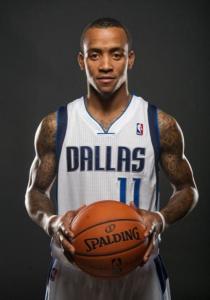 高居联赛前 高居联赛前