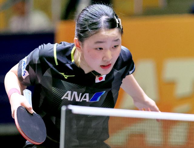 孙颖莎／王艺迪3-0横扫对手 晋级新加坡大满贯决赛.