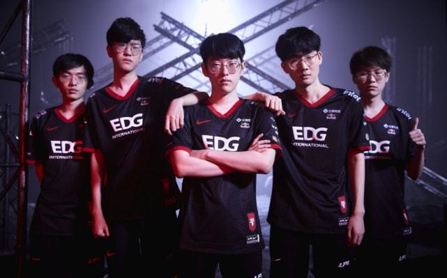 特别是在第 特别是在第