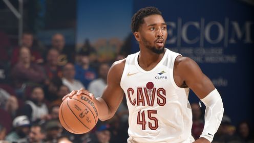 40岁仍不断挑战极限 C罗生日快乐!